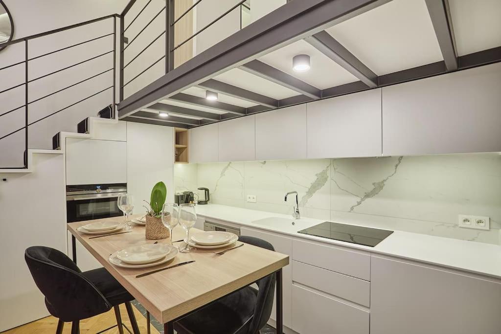 Duplex Center Of Paris By Studioprestige Екстериор снимка