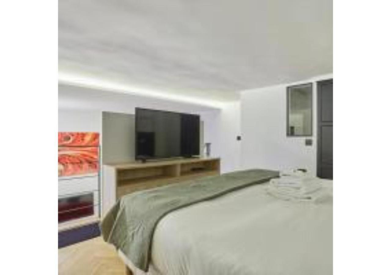 Duplex Center Of Paris By Studioprestige Екстериор снимка